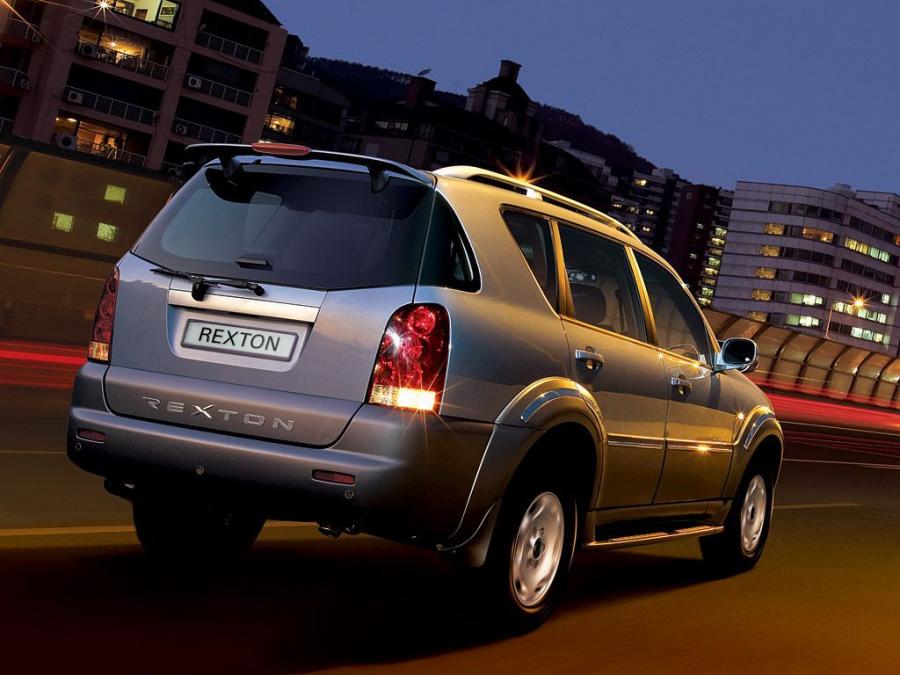  SsangYong Rexton 2001 года  (фото 3 из 16)